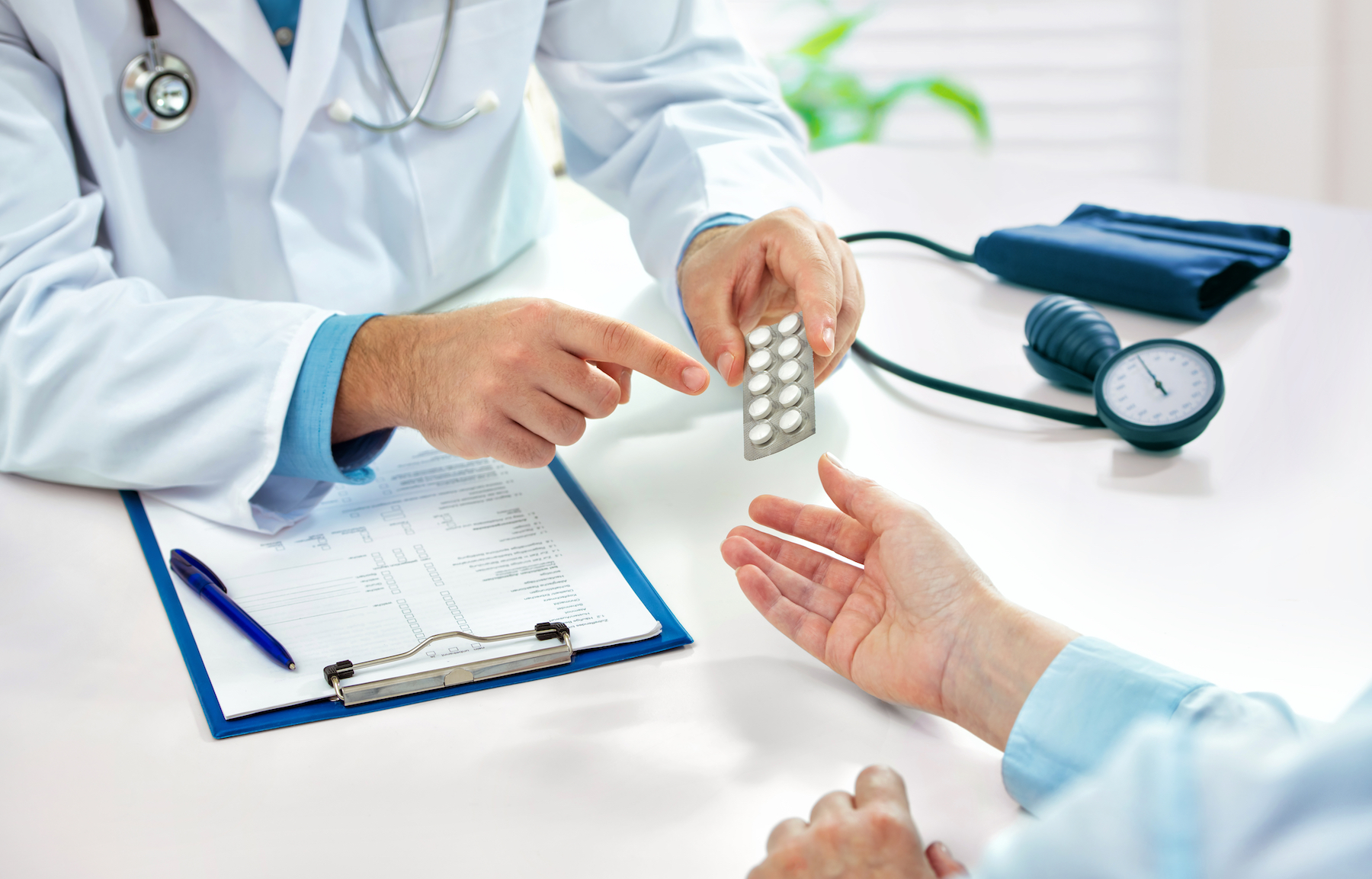 Metformin reduces serious outcomes of COVID-19