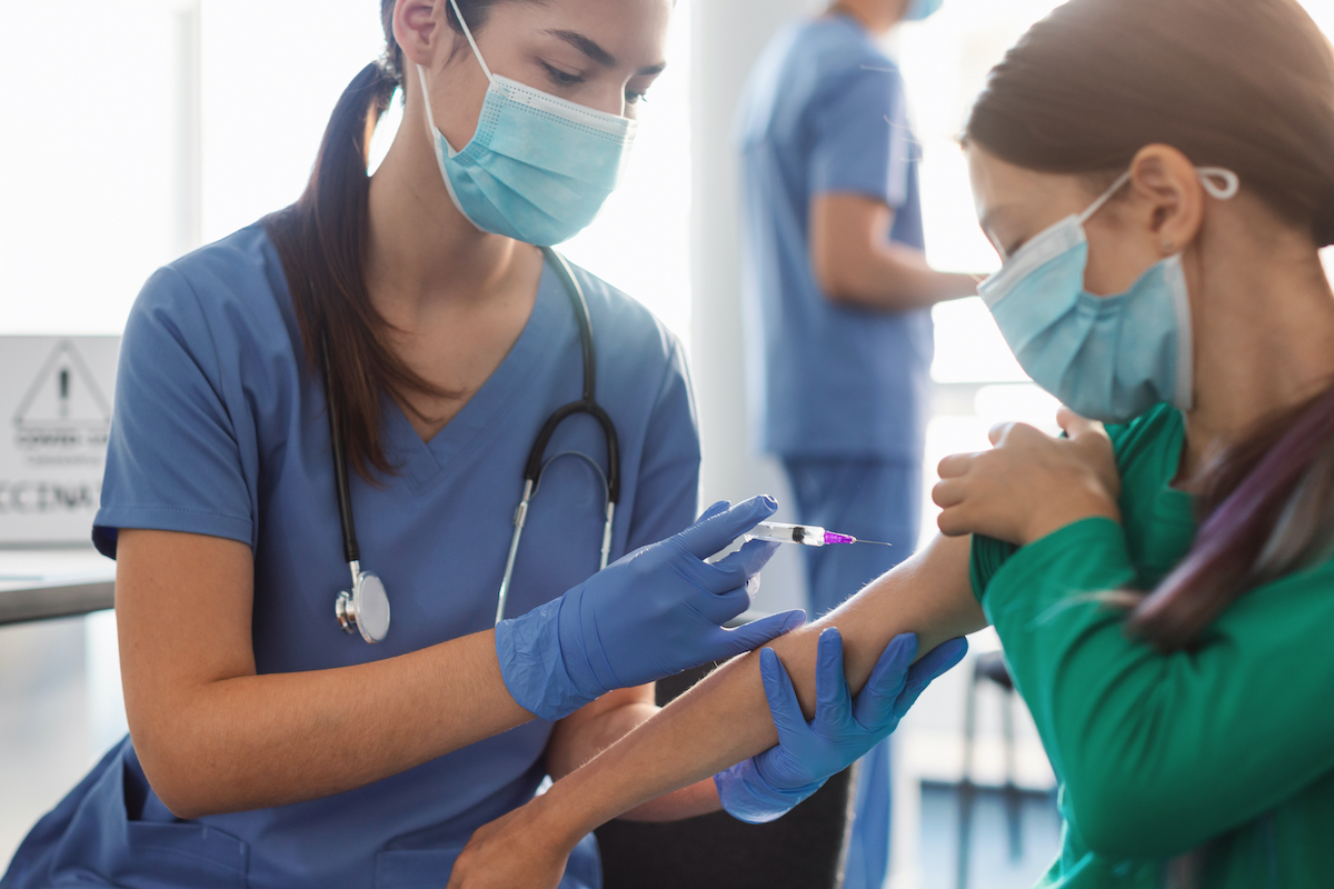 Live attenuated vaccines reduce impact of COVID-19