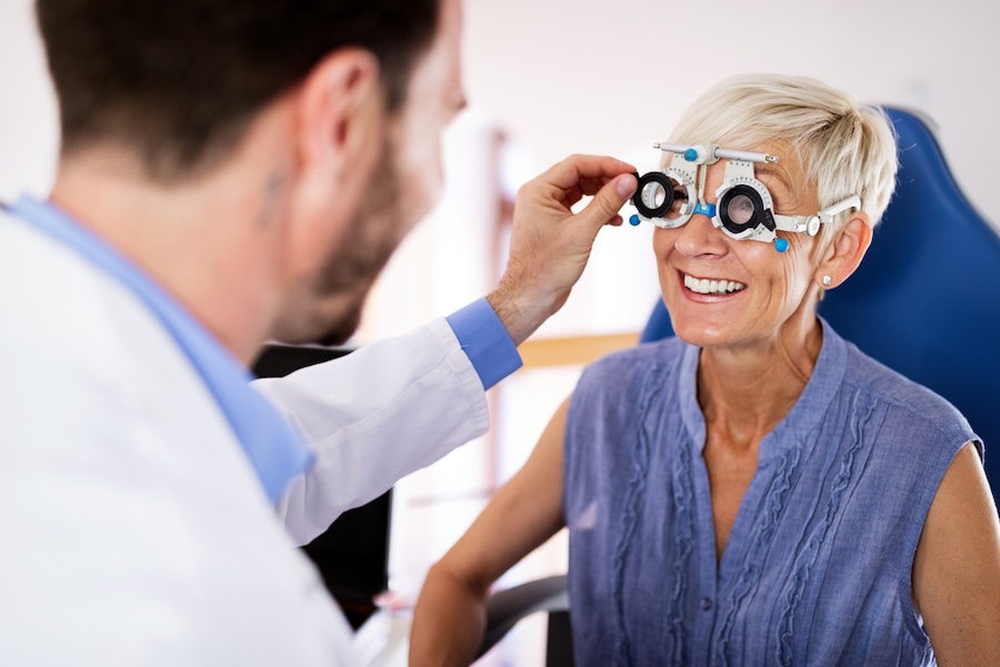 Vision loss and dementia risk